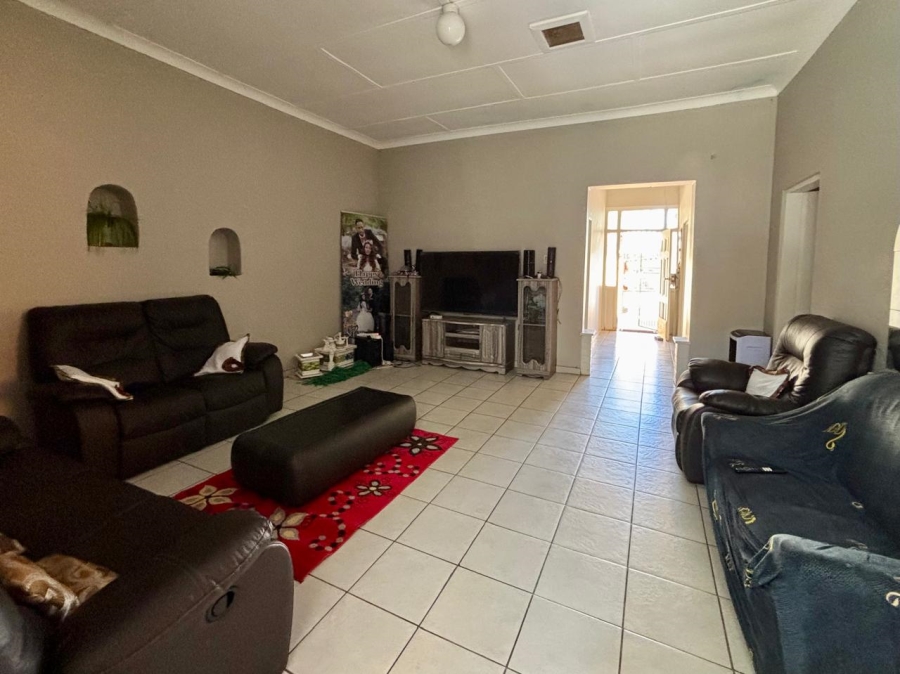 4 Bedroom Property for Sale in Beaconsfield Northern Cape